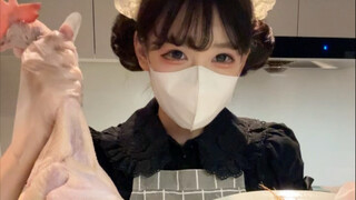 Pacar sendiri, saya yang manjakan