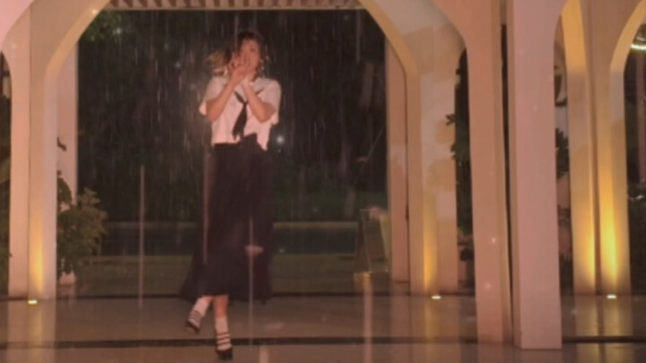 我会在雨最大的时候说爱你。