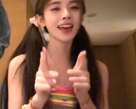 จวีจิ้งอีร้องคัฟเวอร์เพลง “เธอ” ถึง 2 ครั้ง หวานจนชวนหลงใหลมากเลย!