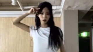 宇宙少女李夏天《SEVENTEEN - 孙悟空》舞蹈视频公开！