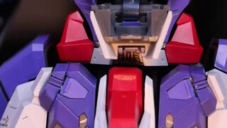 Invincible, a 399 model can actually produce this effect! Ein Tower Skylight