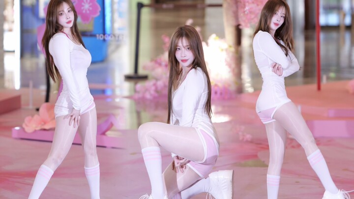 Điệu nhún nhảy wiggle wiggle trong mùa hoa anh đào cuối cùng của Qiànshù