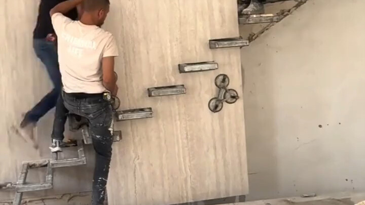 Ốp tấm lớn lên tường