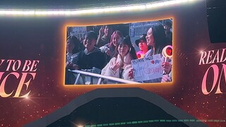 Tantangan tari acak Malam Kedua Tur Konser Kelima TWICE di Melbourne