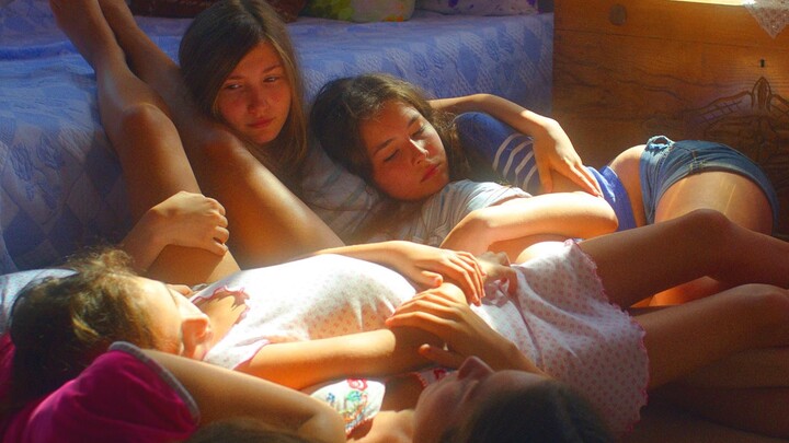 ดีใจที่ไม่ได้เกิดในประเทศนี้—โรงงานผลิตภรรยา "ม้าป่า"