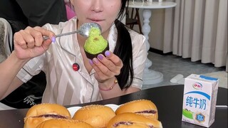 #Burger Beras Ungu Pacar tidak akan menyadarinya, pikir dia baru menemukannya sendiri, memang adikku