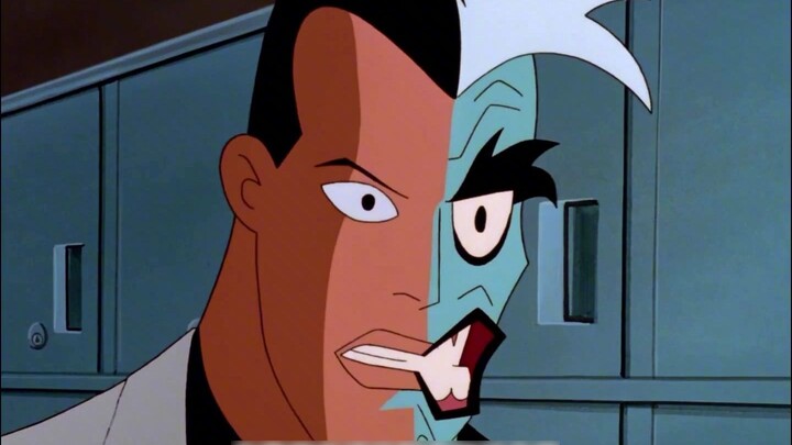 Batman Red Robin appears in hot and exciting