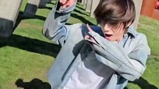 【TXT】 不疯怎么行！超绝精神状态 好家伙谁能认出来这是爱豆踢叉踢啊 240513Tik Tok更新:西雅图 321go