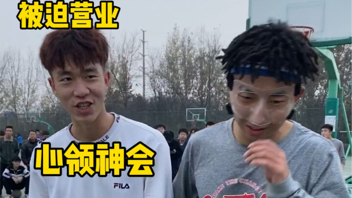 Master Wang and the school team players went one-on-one on campus—I'm not acting! I almost got compl