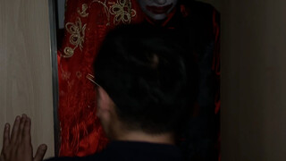 هوكآي: "أنا صادق، من فضلك دعني أذهب."