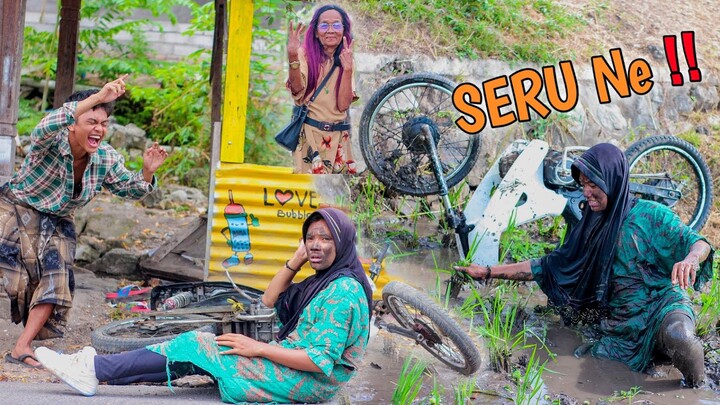 SERU Ne !! IBUK PELEMENG  -  Vidio Lucu Inak Pelemeng LOMBOK