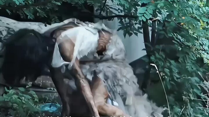 Cinta yang tak tergoyahkan hingga mati; meski ia berubah menjadi makhluk mengerikan, cintanya yang t