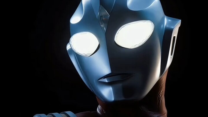 The one who can switch forms the smoothest among Ultraman is of course Tiga!