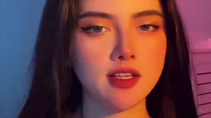 เสื้อกล้ามสายเดี่ยว yyds (ความน่ารักพ่ายแพ้ต่อความเซ็กซี่อย่างสิ้นเชิง)