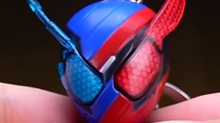 [Kamen Rider cũng có móc khóa xịn? 】-Các đầu bếp hiệp sĩ thật may mắn, mở hộp móc khóa BAZERO Kamen 