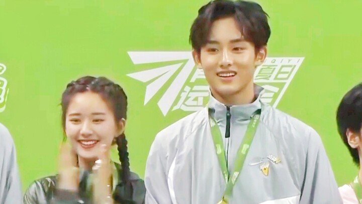 【จ้าวลู่ซือ/ต่งซือเฉิง】สองคนนี้ยังมีฉากคู่กันอีกเหรอ?! ช่วงนี้กำลังฟินกับเรื่อง “ดาวเด่นในห้วงจักรวา