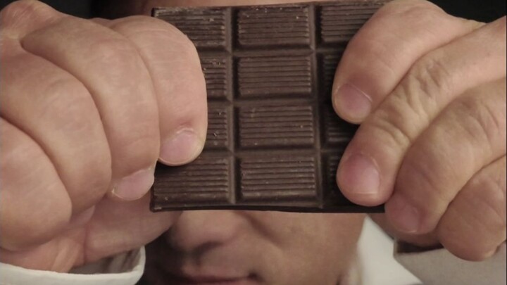 Let’s start this weekend with a piece of chocolate!