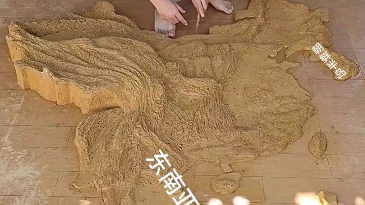 Day 11 of making a Chinese map out of clay: the South China Sea is complete