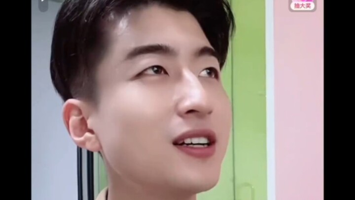 Baotu Spring is a lifelong fighter, while Li Han’s devotion was misplaced.