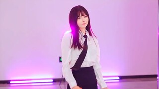 [Xue Rou] My sister's high heels want to step on your heart up and down