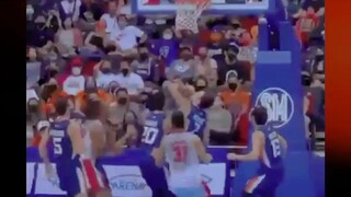 Justin Brownlee Beautiful Euro step
