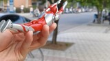 After the college student received the real bone sculpture of the first generation Ultraman...