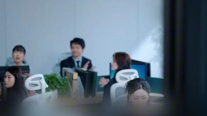 Aku Dan Suamiku Musuhan Di Kantor, Tapi Di Rumah Saling “Menidurkan”. Siapa Yang Menang_