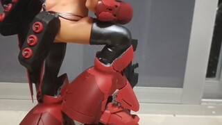 A different Sazabi, a modified Sazabi girl figure