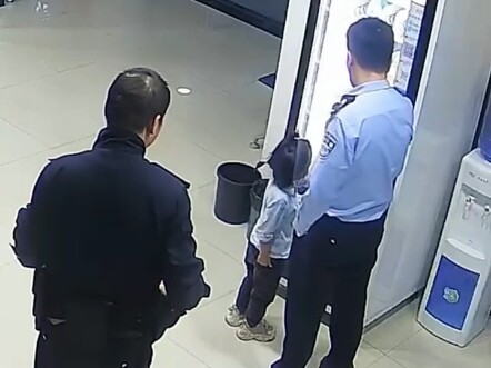 Cute kid gets lost on the street and falls fast asleep; at the police station, their “read-and-ignor