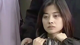女人凭借过人的智慧，终于逃出家暴丈夫的魔掌，剧情片