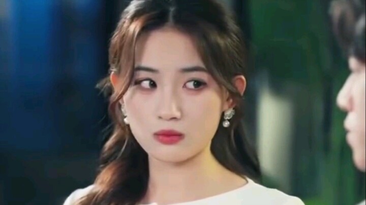 XUYÊN SÁCH TRẢ NỢ, THẾ THÂN LẠI TRỞ THÀNH BẢO BỐI ĐẦU TIM CỦA KIM CHỦ | Ami Review