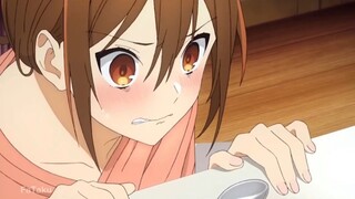 Adegan Ini Bikin Netizen Heboh: Hori dan Miyamura Gak Tahan Lagi?!" 💦