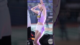 티셔츠도 평범하게 안입음 김해리 치어리더 직캠 Kim HaeRi Cheerleader 240517 |4K