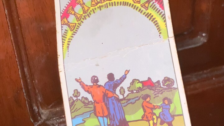 Tarot Card of the Day 🔮 What the Universe Wants You to Know Today!