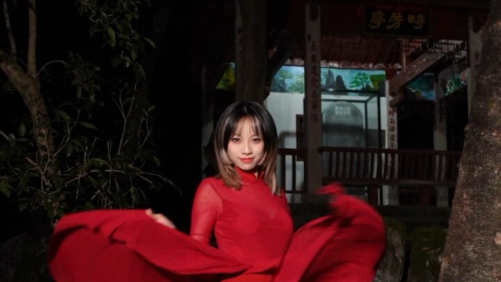 【Đông Mộc】Bạn nói nỗ lực là đức tin của bạn, còn bạn chính là đức tin của tôi – “Chiếc khăn voan”