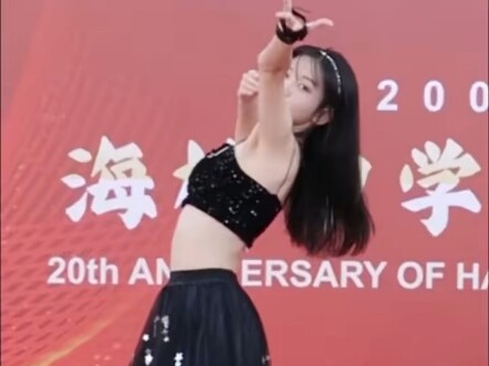 【海桂中学】18岁女高中生勇闯kpop