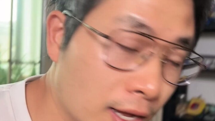 你的坚强，不是来自挫折！……而是被爱！被依赖！家人给的底气！