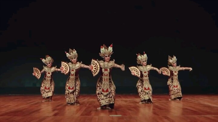 巴厘岛传统舞蹈欣赏 Tari Legong雷贡舞 Mahawidya