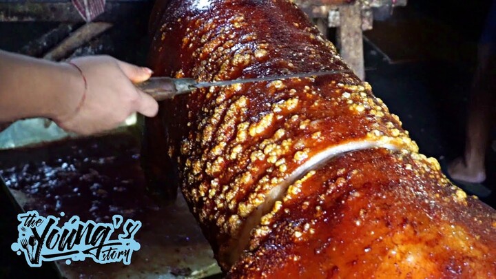 It's HUGE ! Roasted WHOLE Suckling PIG Filled with Bamboo - Babi Guling Slingsing Bu Suci in Bali