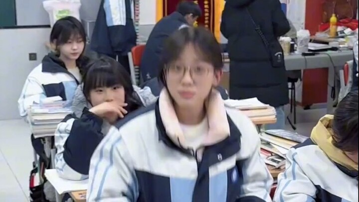 Ini benar-benar imut!