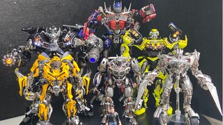 Transformers Five Autobots ของเล่นโมเดล Bumblebee Ironhide Optimus Prime Ambulance Jazz Crossfire