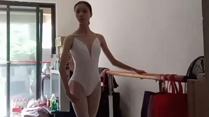 Here’s a ballet video from back then—I still absolutely love this leotard!