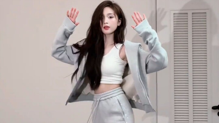 Wu Xuanyi, Zhou Jieqiong, Ju Jingyi, Liu Xenning, Ahn Yujin, Shen Xiaoting (All-Star Version) Dance 