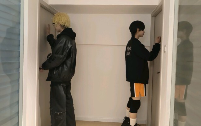 الاثنان اللذان طُردا من الباب