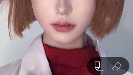 Berikut tutorial cara memperbaiki dan menggambar rambut pada wig yang dapat diselesaikan dengan meng