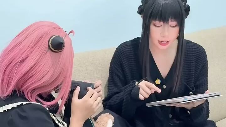 COSPLAY ANIME MODE ANAK RAJIN