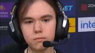 إله كاتو! دونك يحقق مرة أخرى انتصاراً بـ 1 ضد 5!