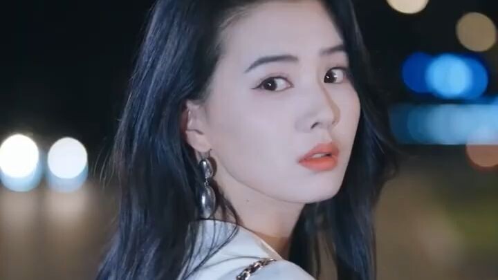 สาวทะลุมิติไปยุคอดอยาก พร้อมระบบเทพเลี้ยงลูก พาทั้งครอบครัวหลุดพ้นความจน! ++++