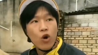AKA: Bear Child Simulator! Phóng đại quá, không cho nổ bom hạt nhân!