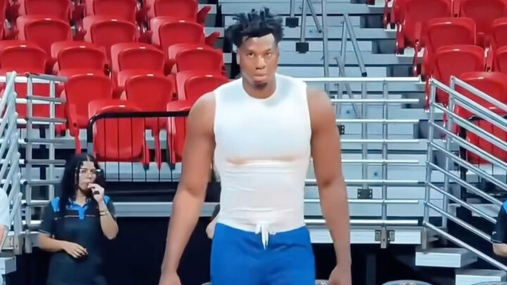 รูปร่างของผู้เล่นสายใน NBA ในจินตนาการ vs รูปร่างของผู้เล่นสายใน NBA ในความเป็นจริง